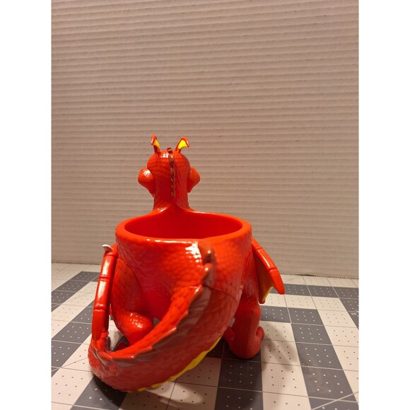 Ringling Bros Barnum Bailey Circus Red Dragon souvenir cup - Picture 3 of 7